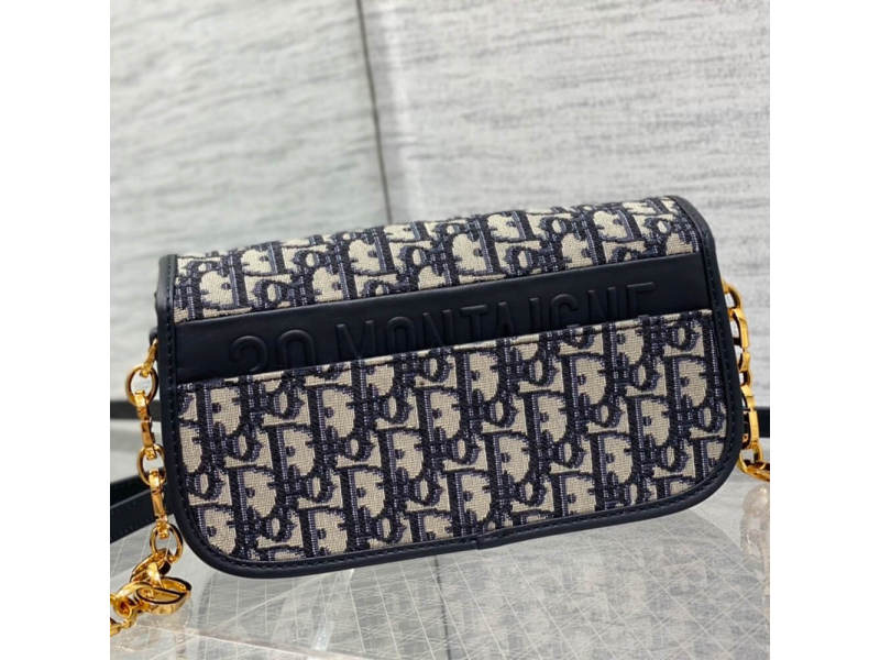 30 MONTAIGNE AVENUE BAG