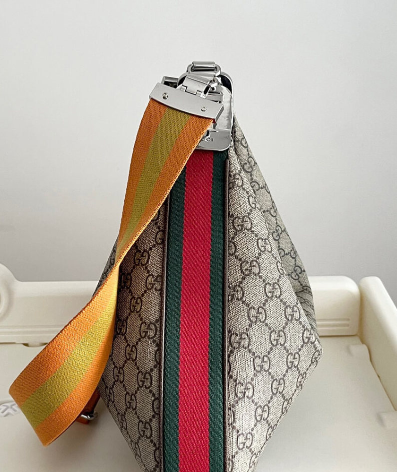 Gucci Attache large shoulder bag