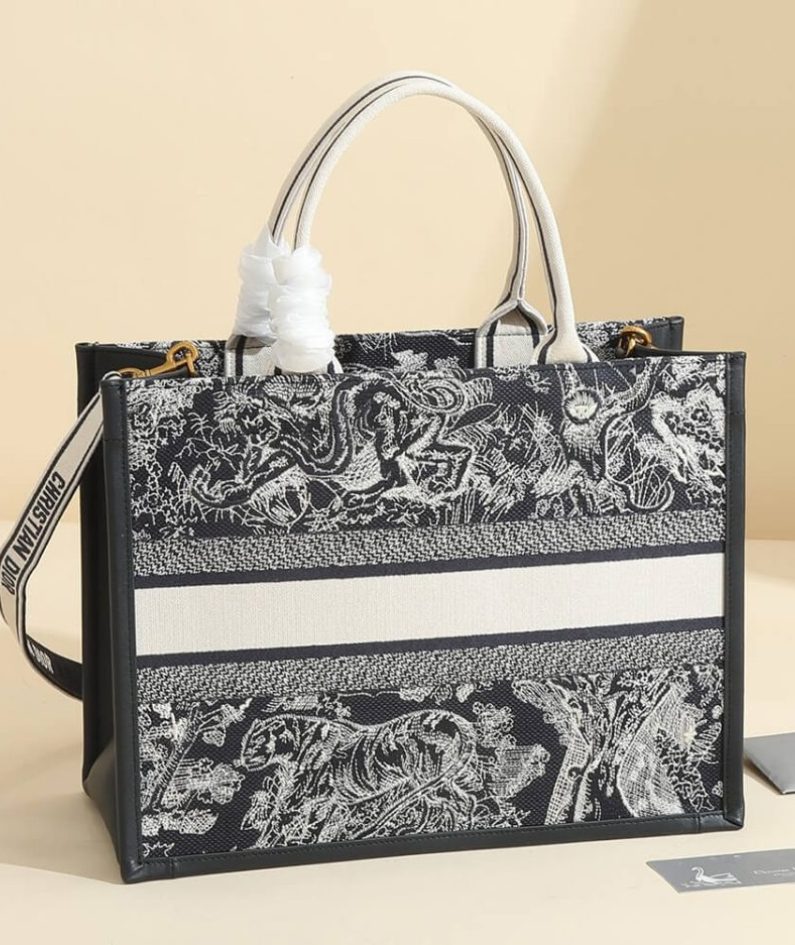 Medium Dior Book Tote