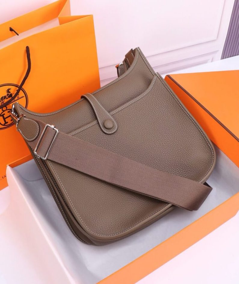 Hermes Evelyne 29