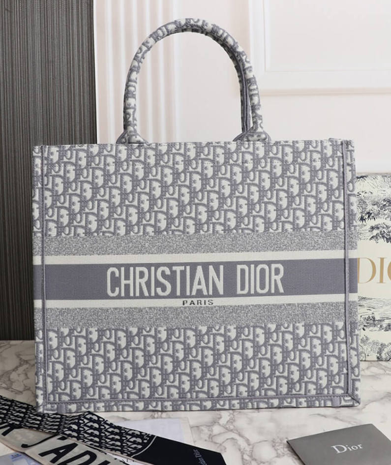 LARGE DIOR BOOK TOTE