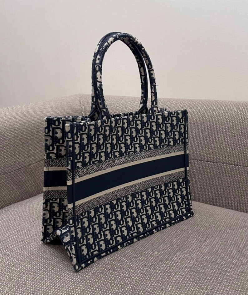 MEDIUM DIOR BOOK TOTE
