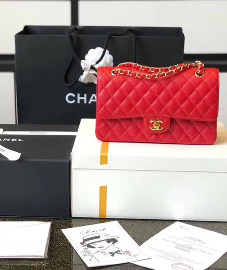 CHANEL Classic Flap Medium