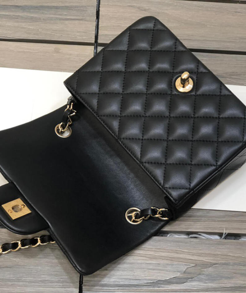 Chanel MINI FLAP BAG