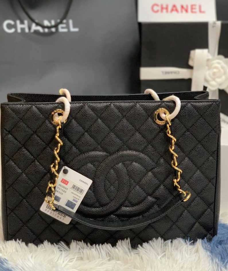 CHANEL Grand Shopping Tote