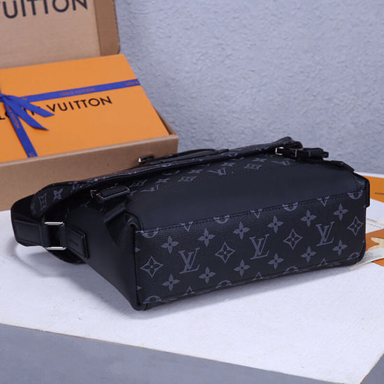 LV Messenger PM Voyager Bag LV Messenger PM Voyager Bag