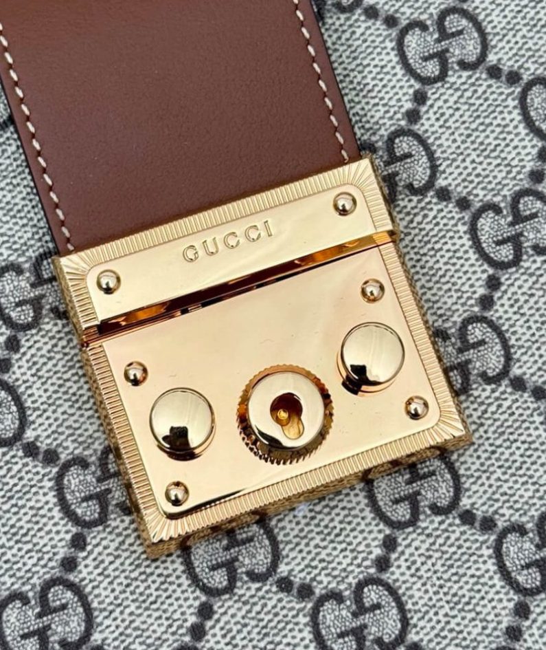 GUCCI PADLOCK GG MEDIUM SHOULDER BAG
