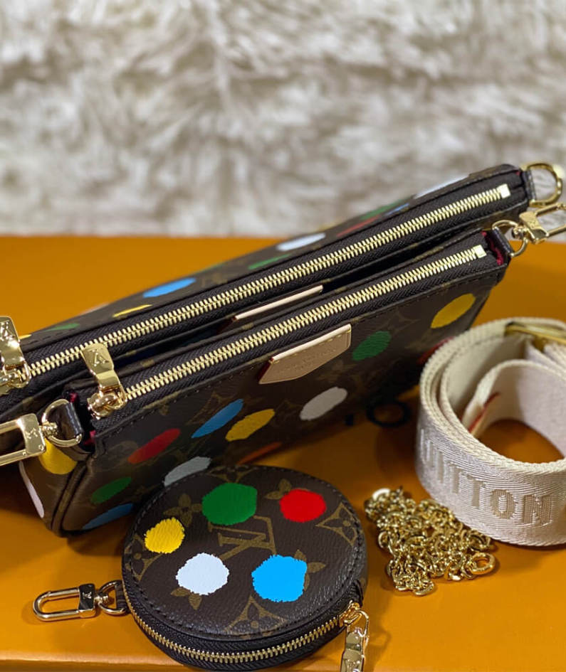 LV X YK MULTI POCHETTE ACCESSOIRES