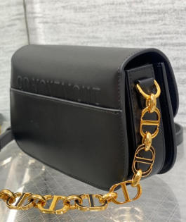 30 MONTAIGNE AVENUE BAG
