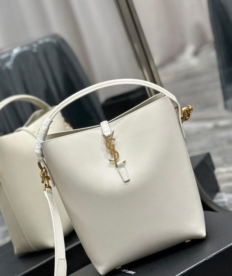 YSL LE 37 IN SHINY LEATHER
