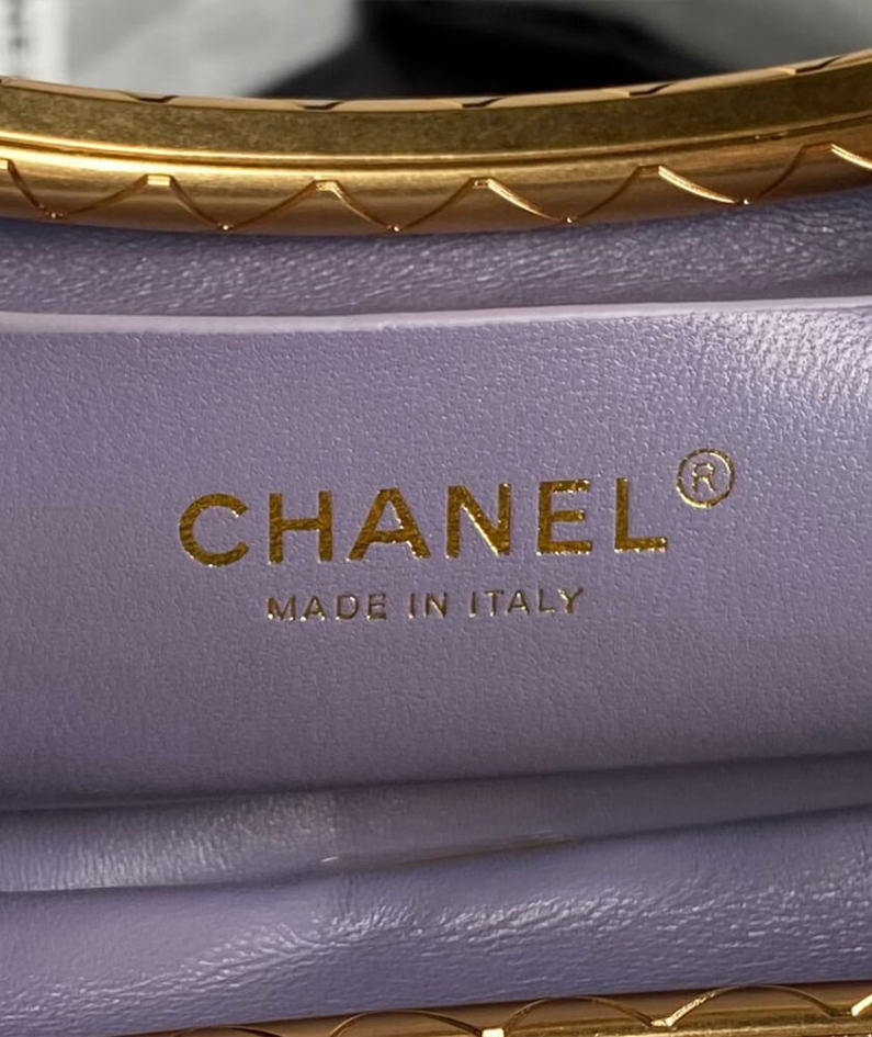 CHANEL Clutch