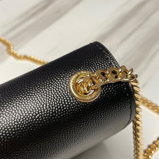 KATE MEDIUM CHAIN BAG IN GRAIN DE POUDRE EMBOSSED LEATHER