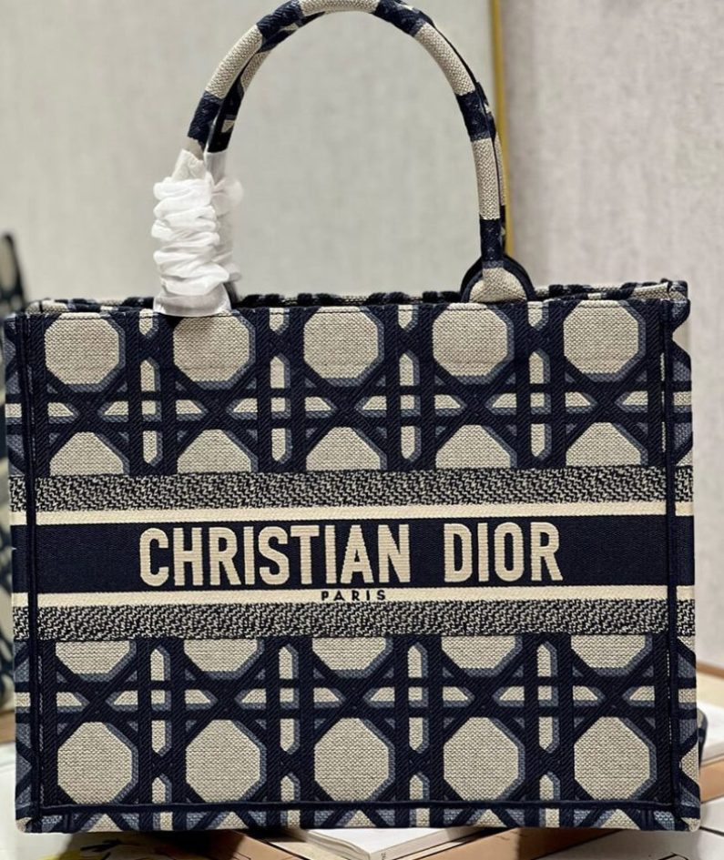 Medium Dior Book Tote