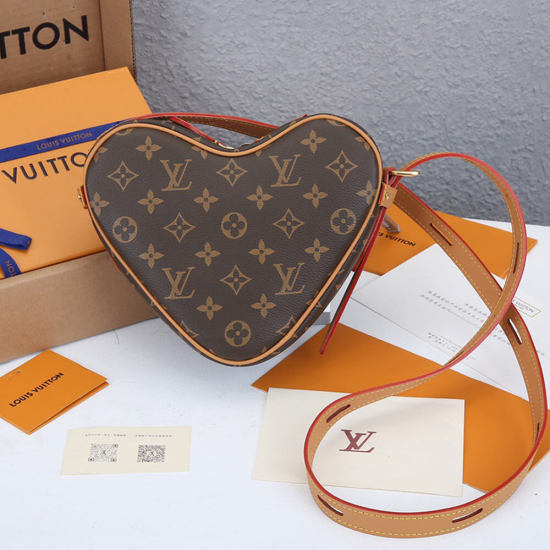LV Game On Coeur LV Game On Coeur