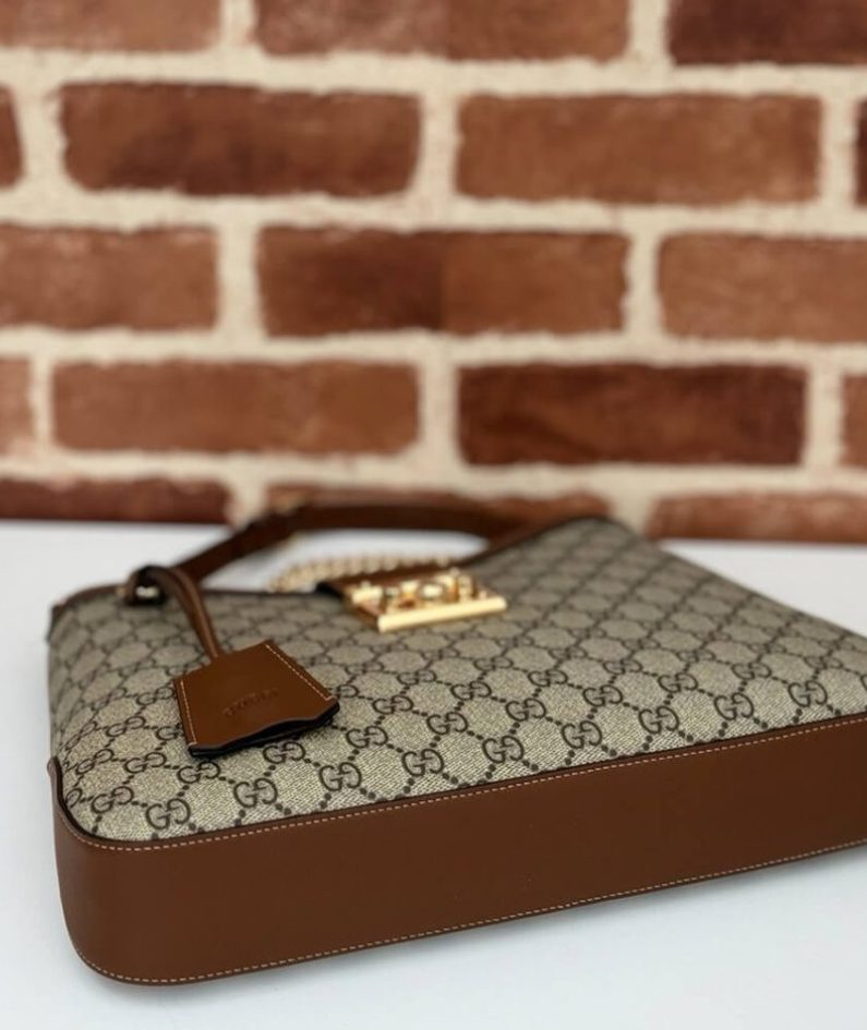 GUCCI PADLOCK GG MEDIUM SHOULDER BAG