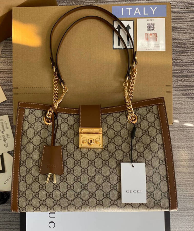 Padlock medium GG shoulder bag