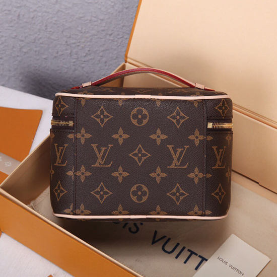 LV Nice Mini Toiletry Pouch LV Nice Mini Toiletry Pouch