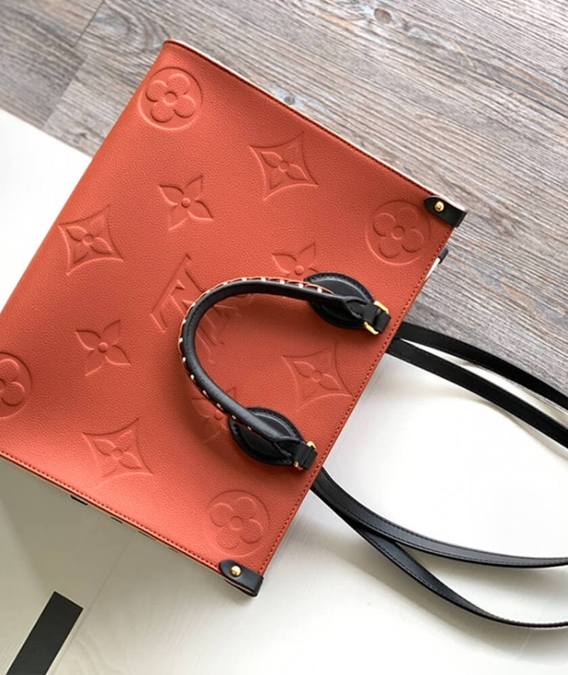 Louis Vuitton ONTHEGO MM