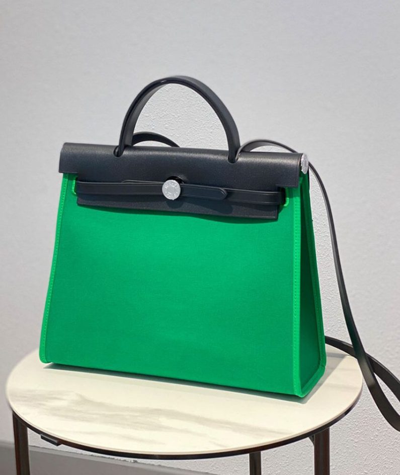 HERMES Herbag Zip 31 bag