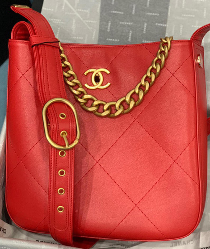 CHANEL HOBO HANDBAG