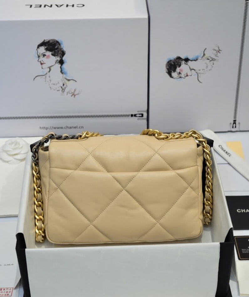 CHANEL 19 HANDBAG