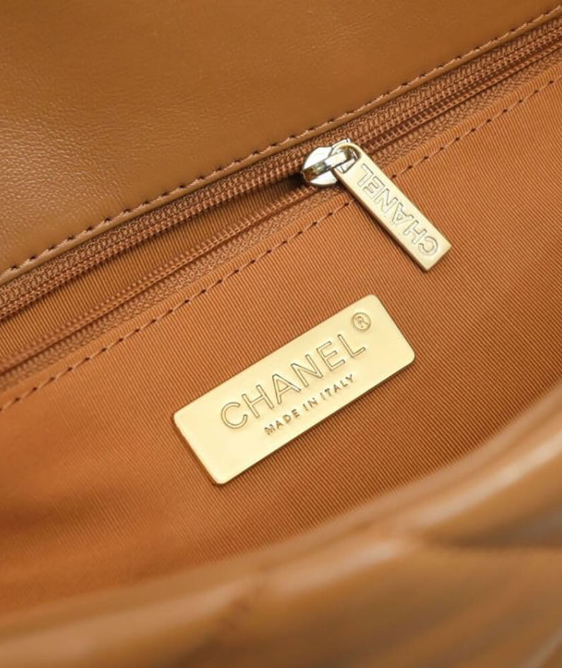 CHANEL 19 MAXI HANDBAG
