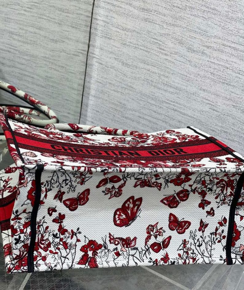 Medium Dior Book Tote
