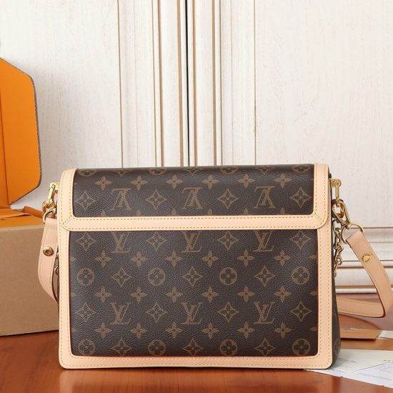 LV Dauphine Soft MM