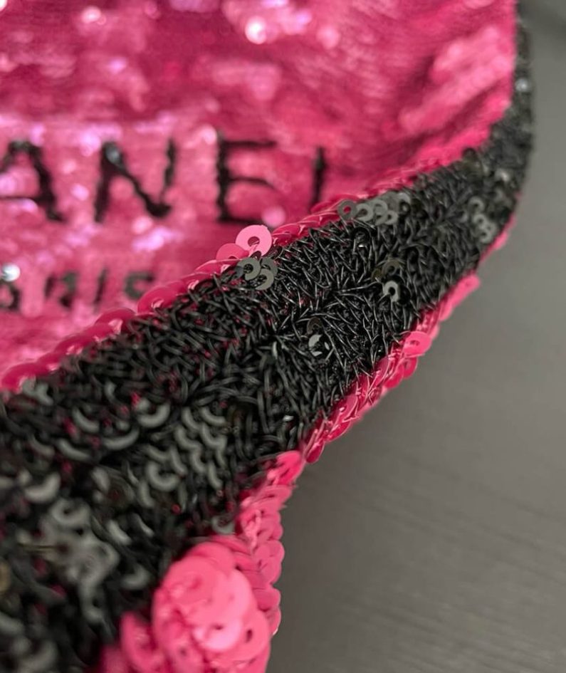 CHANEL SHOPPING BAG