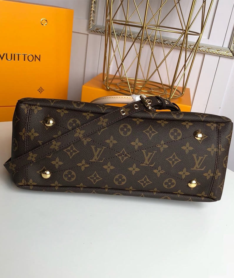 Louis Vuitton Pallas Handbag