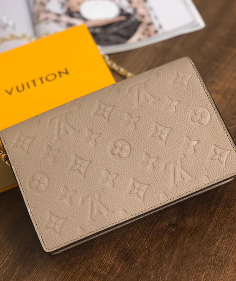 Louis Vuitton VAVIN CHAIN WALLET