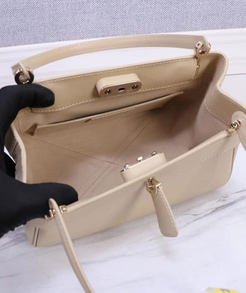 MEDIUM DIOR KEY BAG