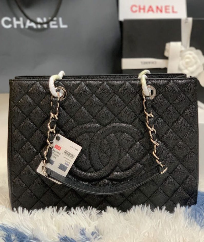 CHANEL Grand Shopping Tote