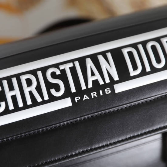 SMALL DIORCAMP BAG