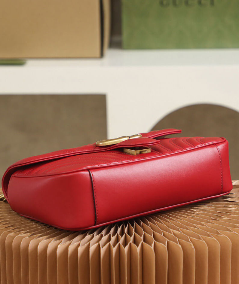GG Marmont small matelasse shoulder bag