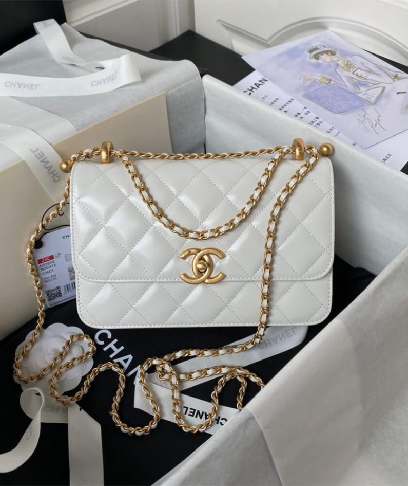 CHANEL SMALL FLAP