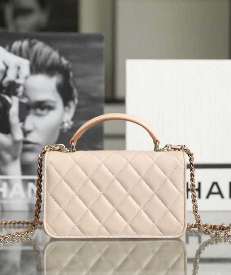 CHANEL MINI FLAP WITH TOP HANDLE(HIGH-END GRADE)
