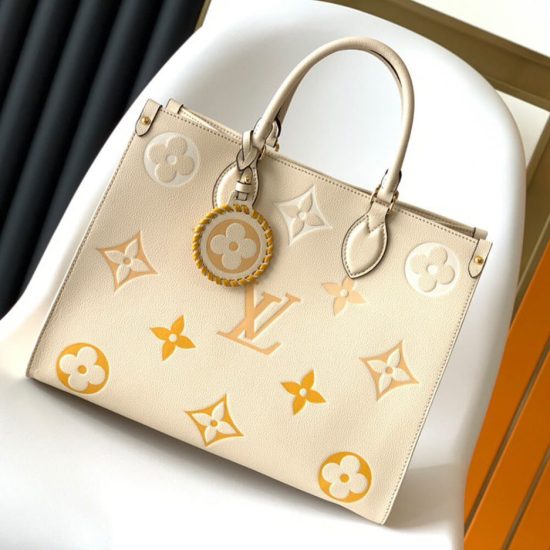 LV OnTheGo MM LV OnTheGo MM
