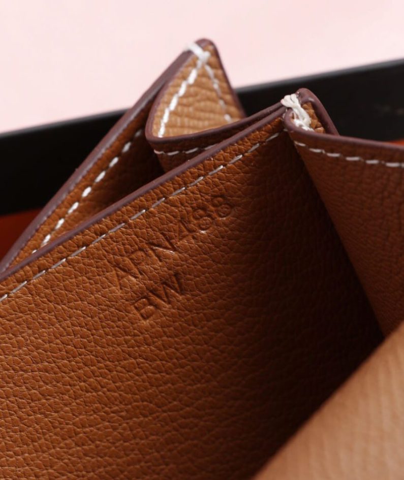 Hermes Constance 24