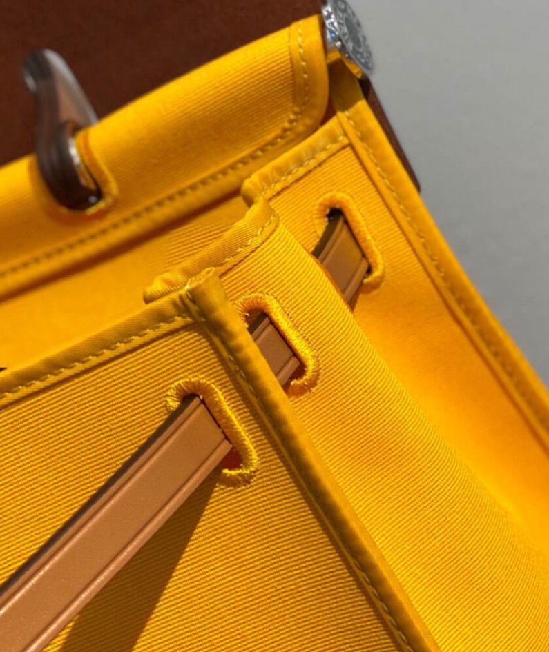 HERMES Herbag Zip 31 bag