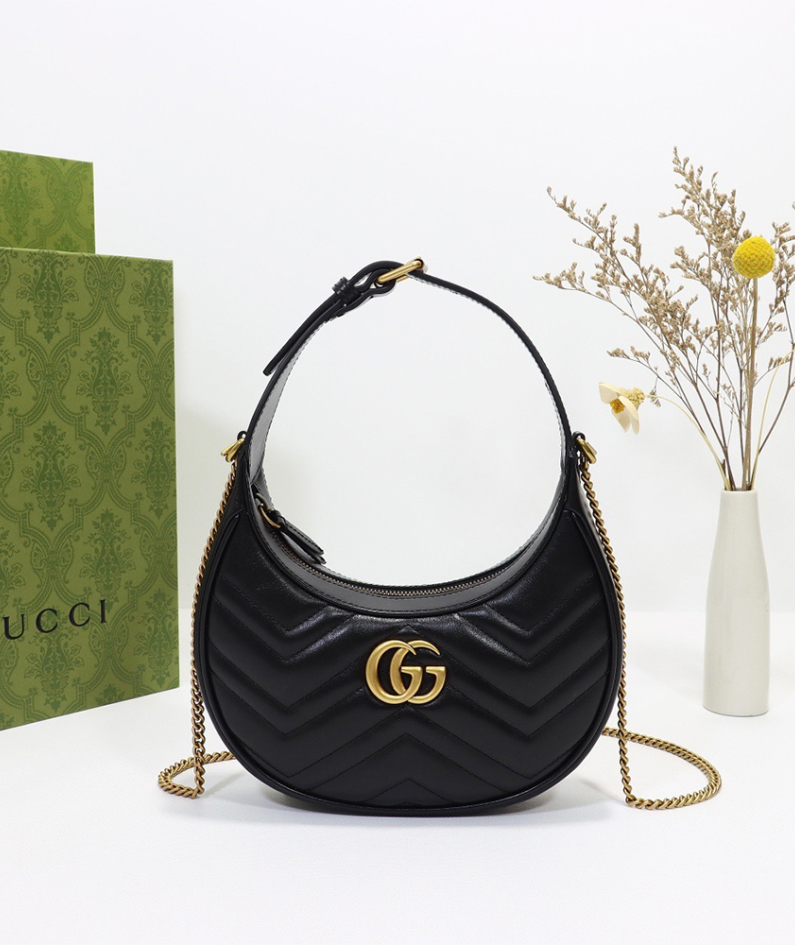 GG Marmont half-moon-shaped mini bag