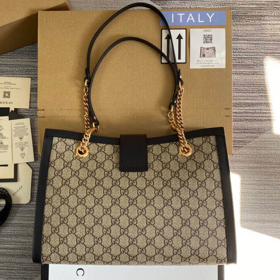 Padlock medium GG shoulder bag Padlock medium GG shoulder bag