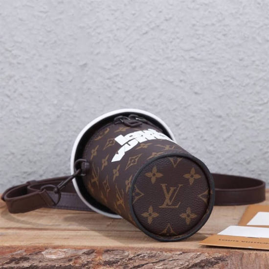 LV COFFEE CUP