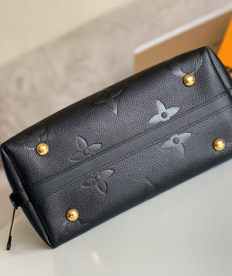 CARRYALL PM