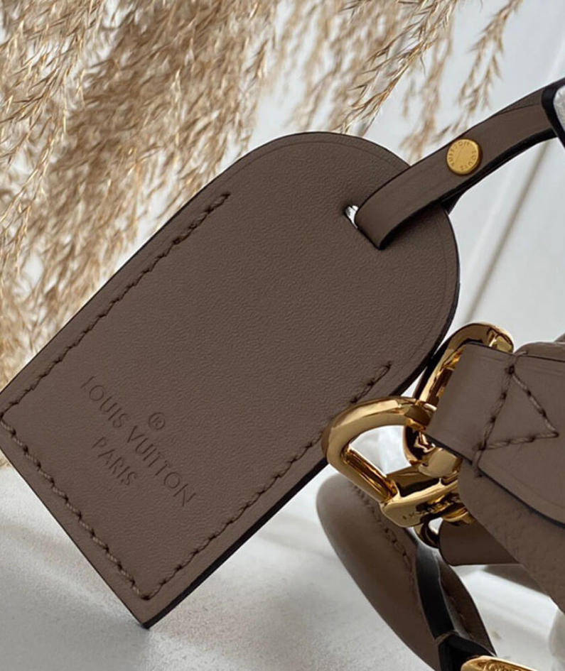 LV TOTE MM HANDBAG