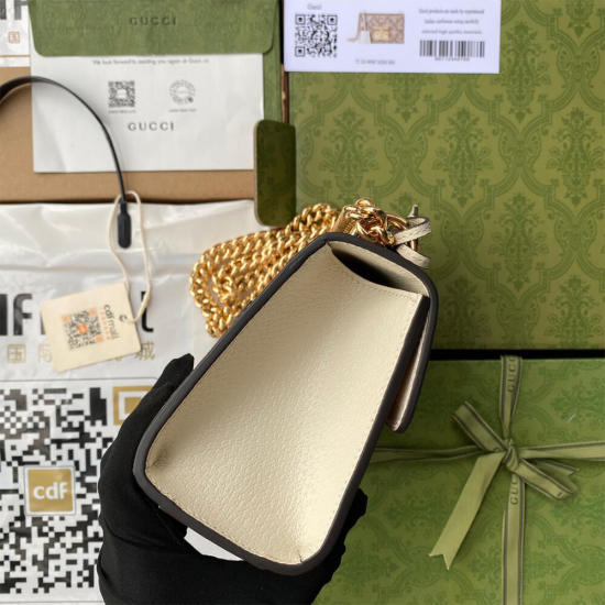 Padlock small berry shoulder bag Padlock small berry shoulder bag