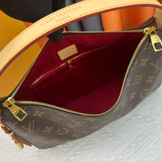 LV Slouchy PM LV Slouchy PM