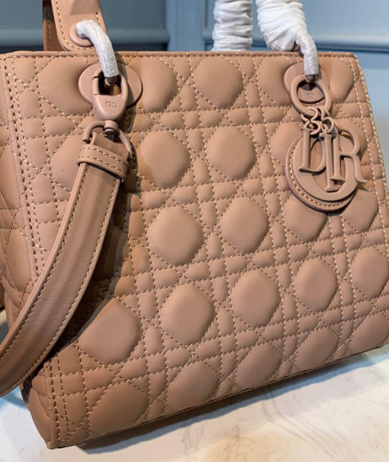 DIOR MEDIUM LADY DIOR BAG
