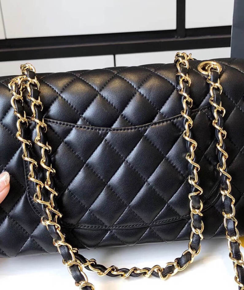 Chanel SMALL CLASSIC HANDBAG