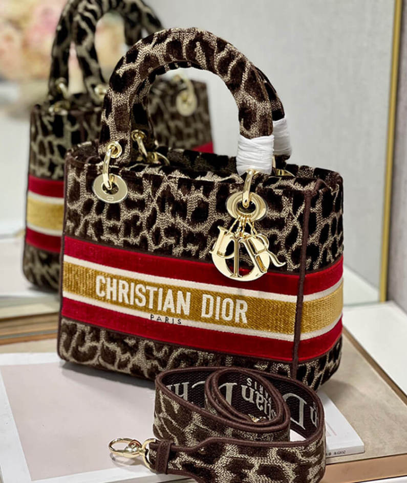 DIOR MEDIUM LADY D-LITE BAG